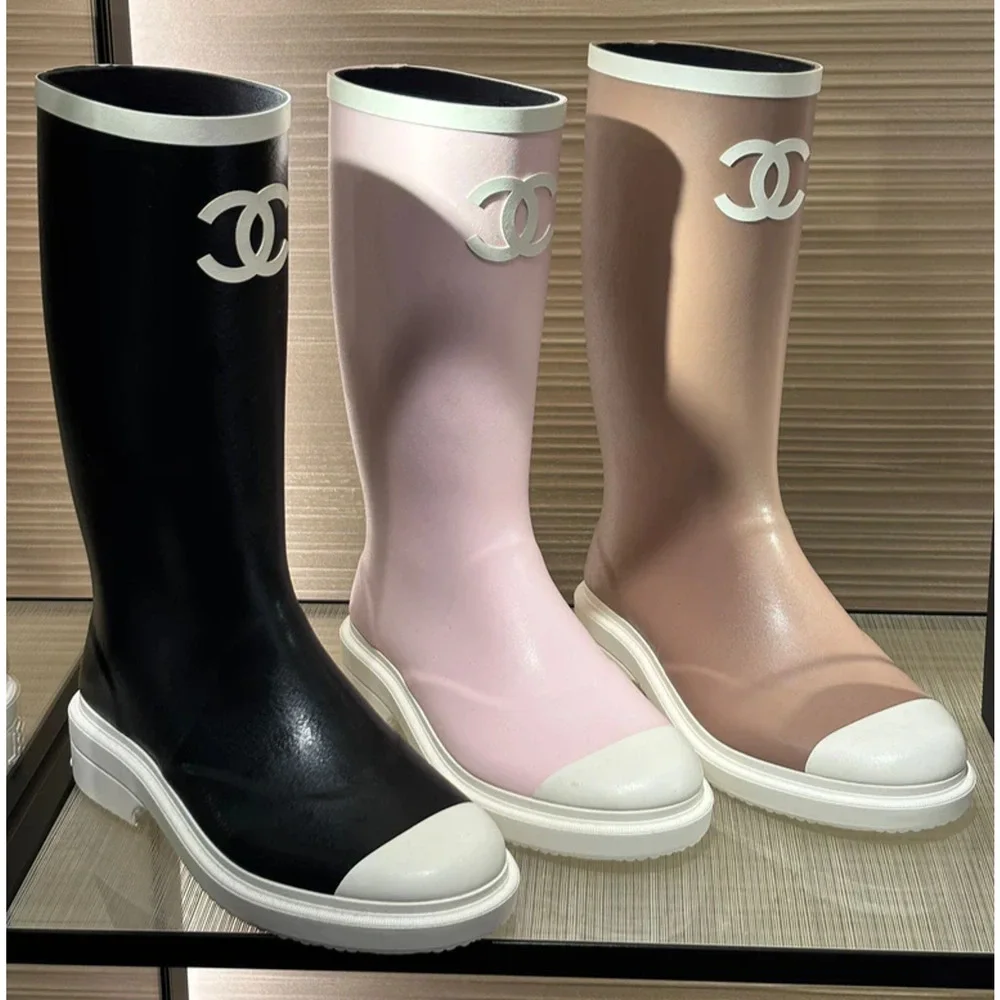 Chanel 26C Rose Pink White Caoutchouc CC Logo High Pull On Rubber Rain Boots 38 - Picture 4 of 16